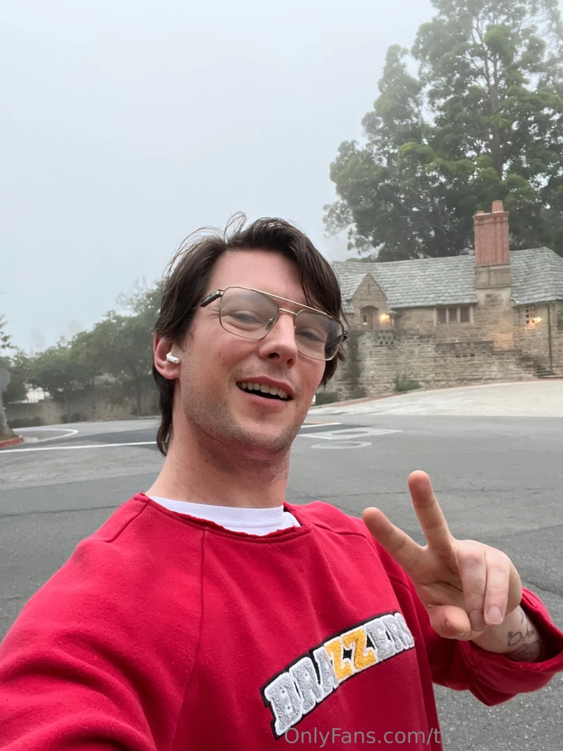 Burning fat while getting jacked 