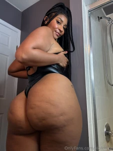 If we got to spend the night together this is how i would deepthroat