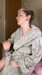 The dose of sph you truly deserve dressing in my dressing gown i start