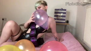 pixiegirlcam - Fun and sexy full video coming tomorrow 