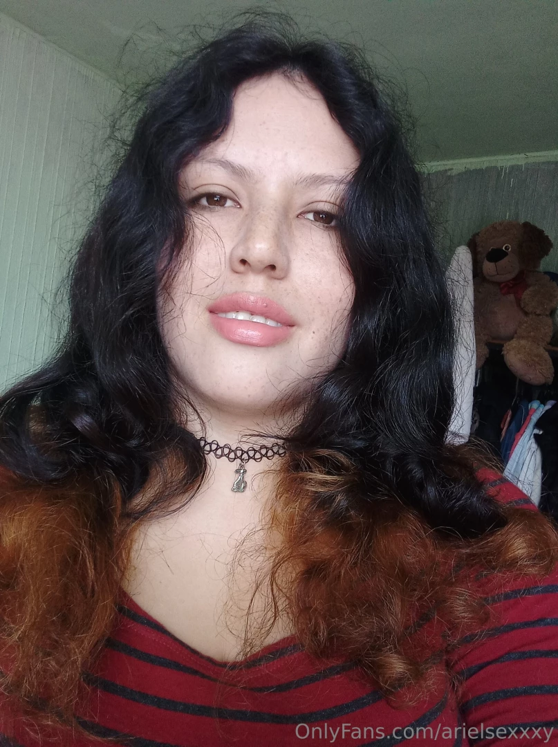 Thia alt girl is perfect for u 