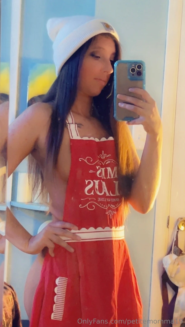 Spoiler allert its my birthday month top 3 people to spoil me for my 