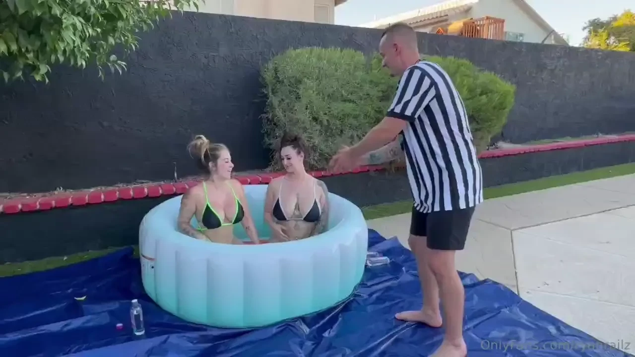 Oil wrestling three some avalon and samantha are two big tittie 