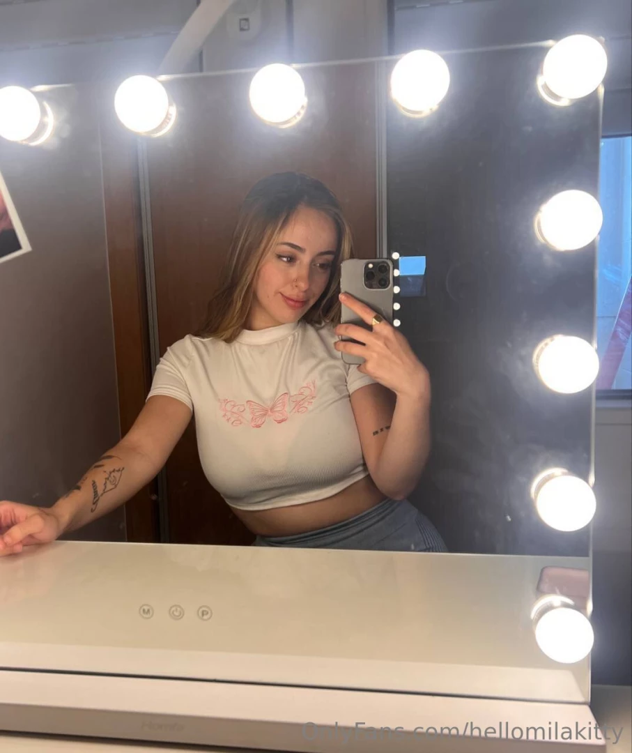 I m quite bored send me a dm 