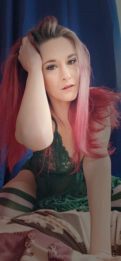 Come join dark and i going live on cb 