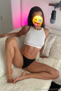 Wanna see my burnt ass then join my live stream right now chaturbate