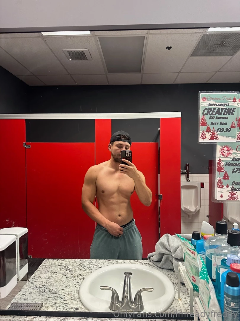 At least i can still get warm at the gym texas should not be this cold 