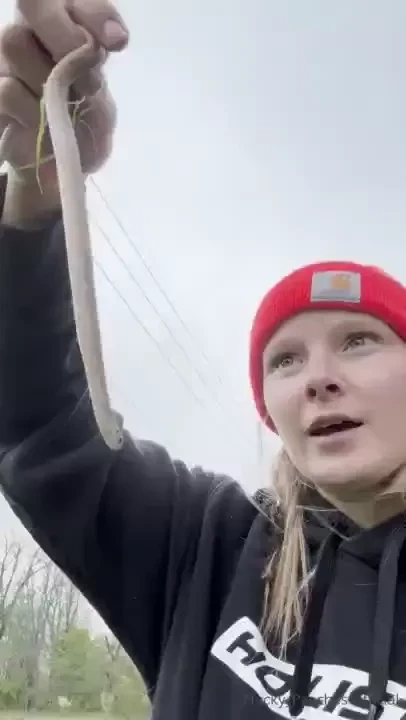 Last teaser video should be in your messages soon also i now have my part 3 