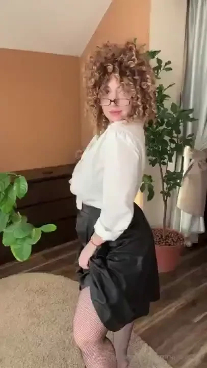 Today i m rockin the secretary look - strict suit glasses and high 