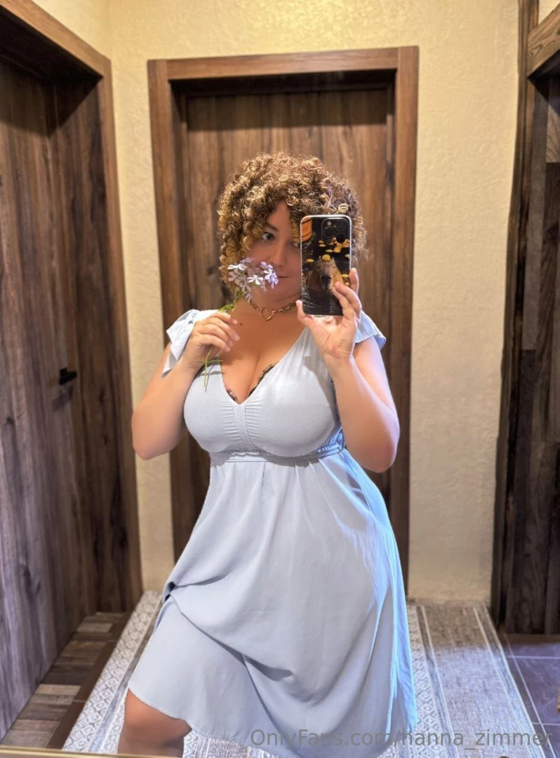 A little piece of spring before the winter chill comes i miss those 