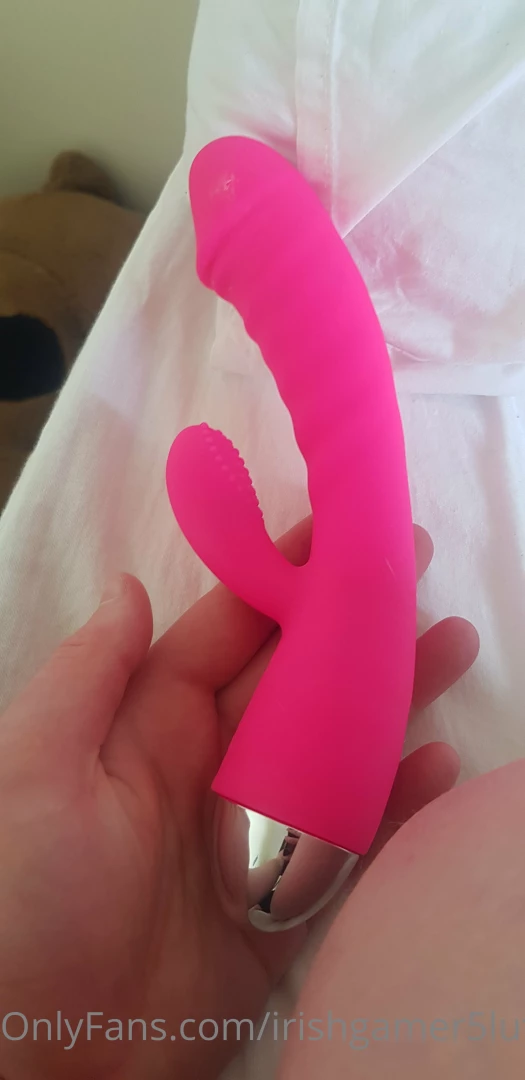 New toy live stream later forst time using a toy 