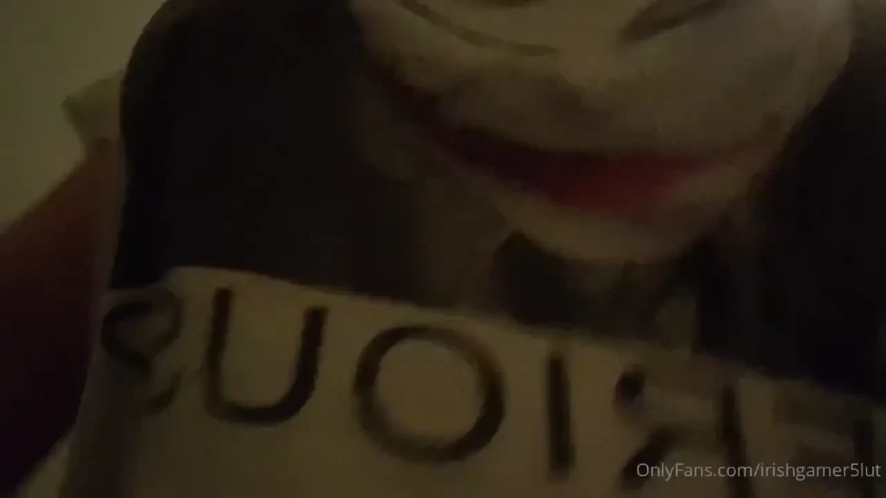 U want to see what my boobs look like going up the stairs without this 