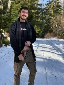 Santa is coming to town part 1