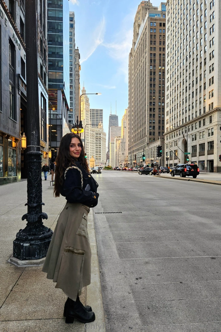 An ex sent me this picture yesterday do we all agree he is still a fan 