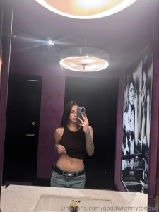 I know i m your favorite your secret is safe with me part 1