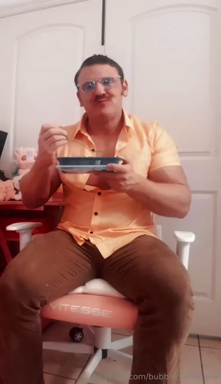 Guidance counselor talks about your mpreg kink hey man your groovy 