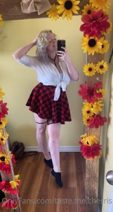 Which slutty outfit would you wanna see me in public in part 3