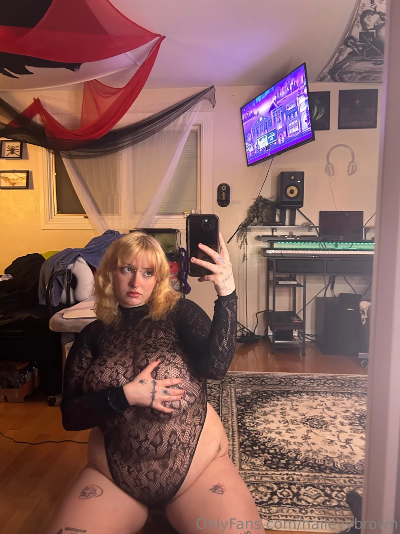 Dm me right now got something for you to see 