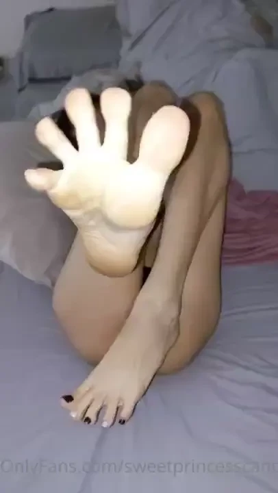 I want to feel your tongue all over my toes clean them for me or maybe 