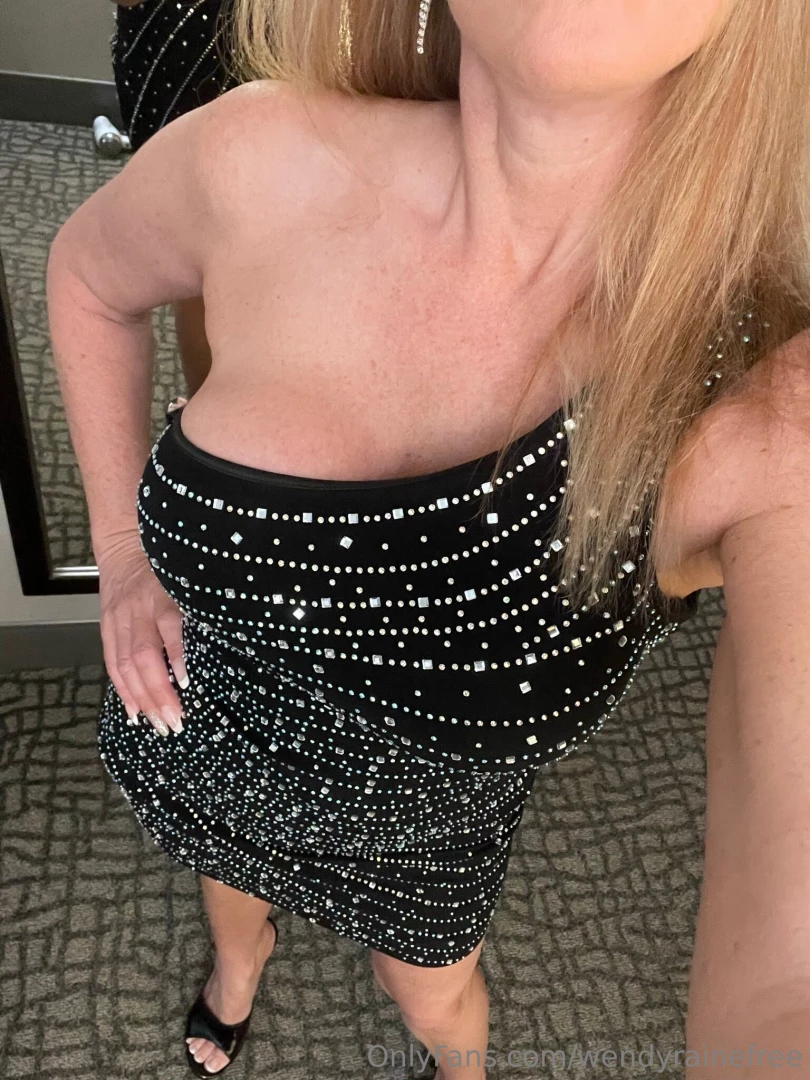 There s a gift waiting for you right here wendyraine 