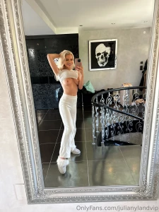 Laaaazy sunday morning skal bare kose meg hjemme i dag