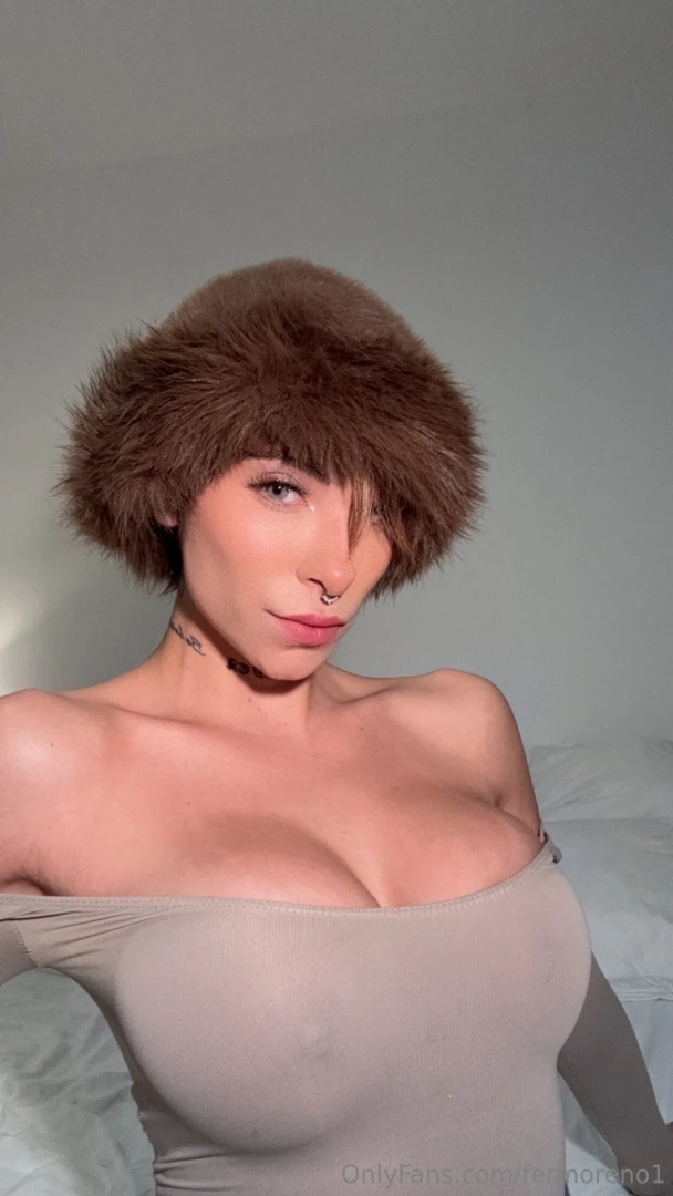 Con este frio se me ponen bien duritos ya viste mis fotos nuevas 