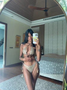 Should i drop this strap or make you beg first