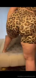 Twerking thursday can i do this on you next time tips are appreciated