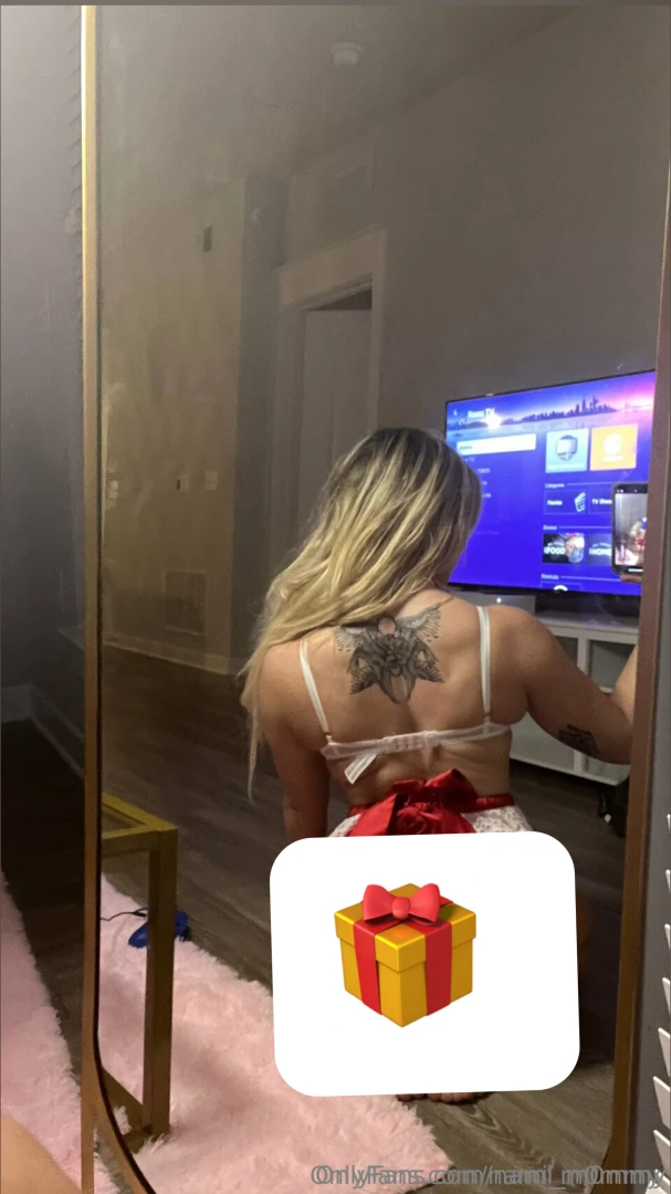 Sugar and spice and everything wrapped nice wanna unwrap me 