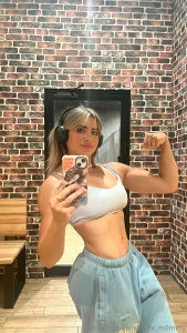 Flexing part 22