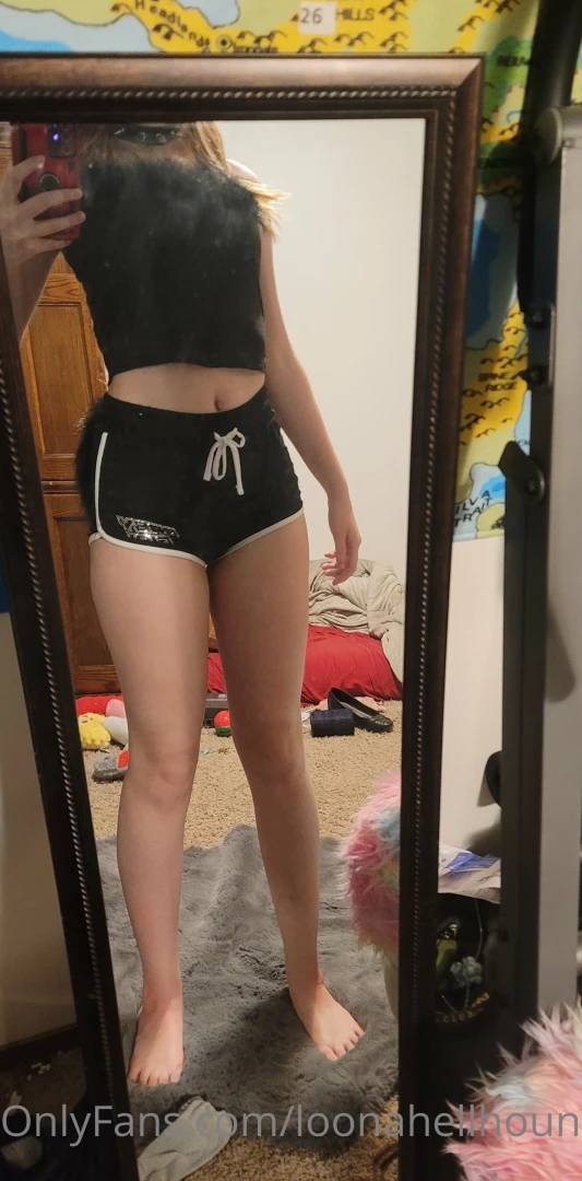 New clothes and got a new tail tie on tail 