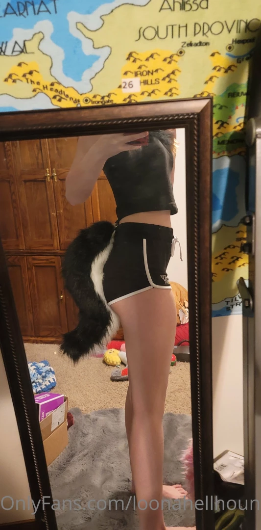 New clothes and got a new tail tie on tail part 1 