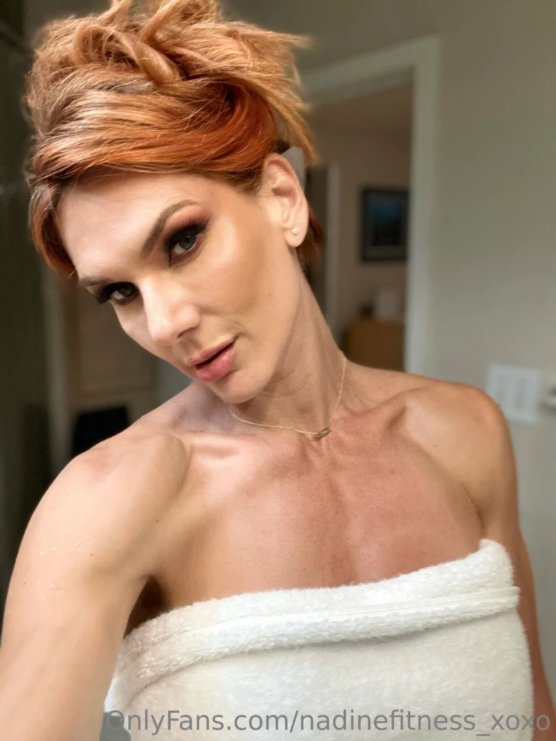 Do you want to join me in the bathroom 