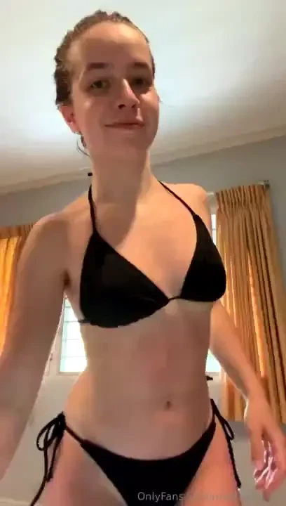 Look at me and imagine the dirtiest thoughts in your head that s what 