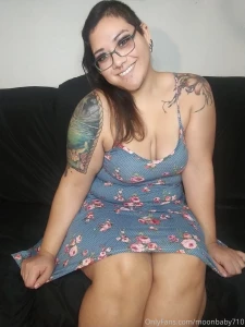 I always feel so cute in this dress i had to do a little photoshoot p part 1