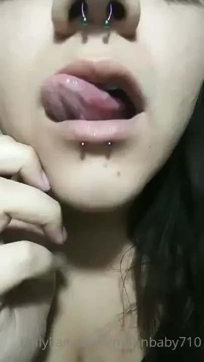 Hey lovelies i ve missed you all sorry i ve been away these lips are 