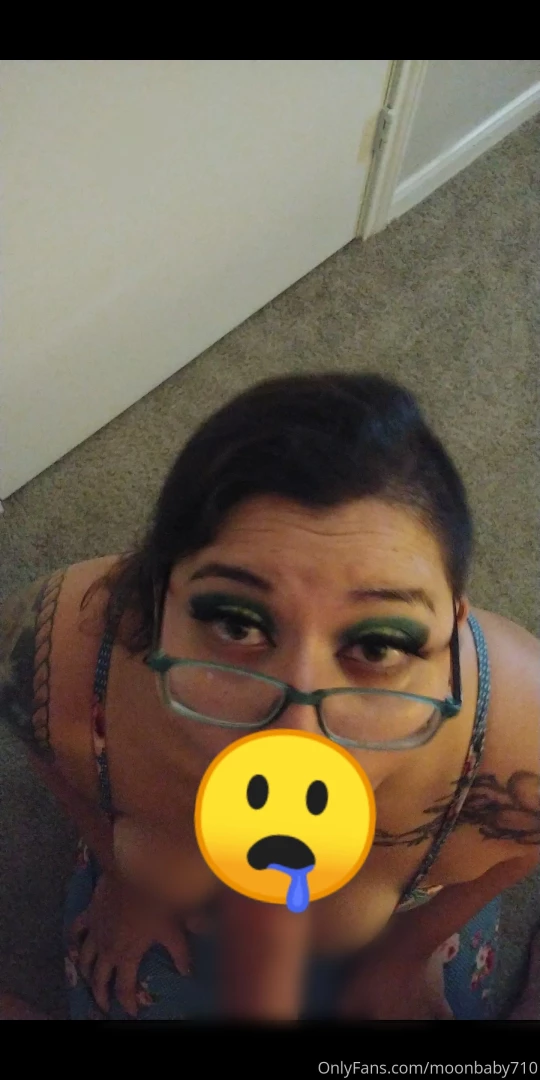 Watch me suck this nice big cock before he bends me over and fucks me 