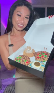 Should i make more eating videos