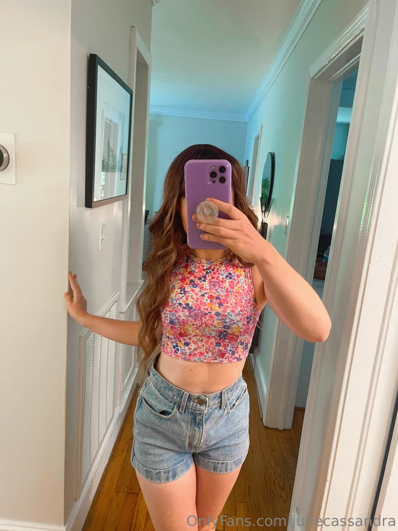 Accidentally kinda cute in this outfit 