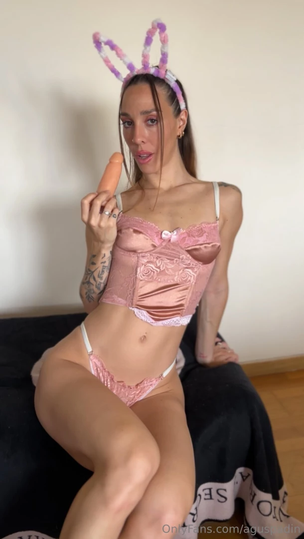 Curious let me show you how good i m with my mouth babe dm me and let 