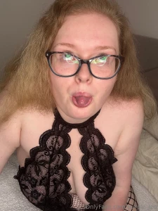 I know your cock gets happy to see me part 1