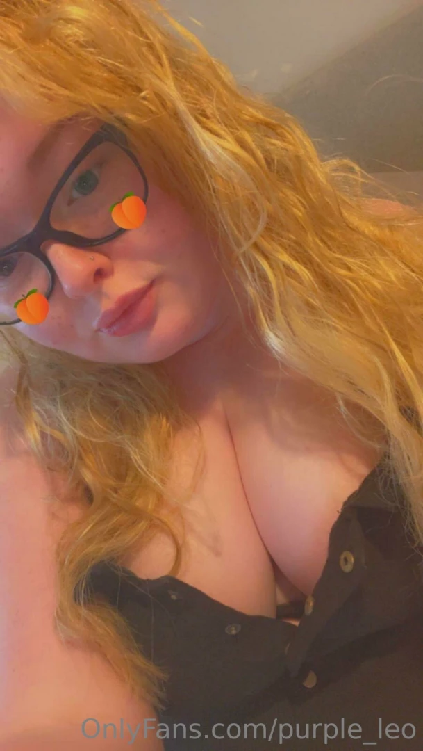 Whats your favourite colour set on me 