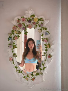 Love i m very happy i feel hot and sexy