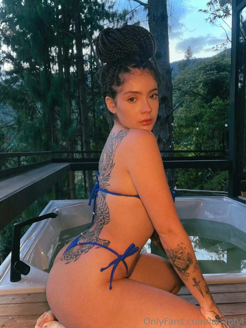 Let s enjoy an afternoon in my jacuzzi disfrutemos de una tarde en mi 