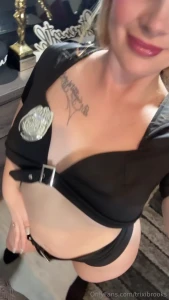 Freeze hold it right there mr