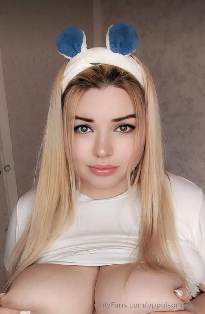 Big tits mirabellebraitt mirabellebraitt mirabellebraitt she took a part 360 