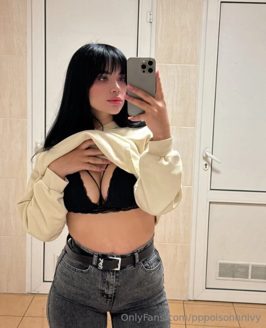 She has the sexiest boobs natural babe wants to make you cum part 997 