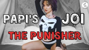 Dressed in my sexy punisher cosplay i give you a joi i call you papi