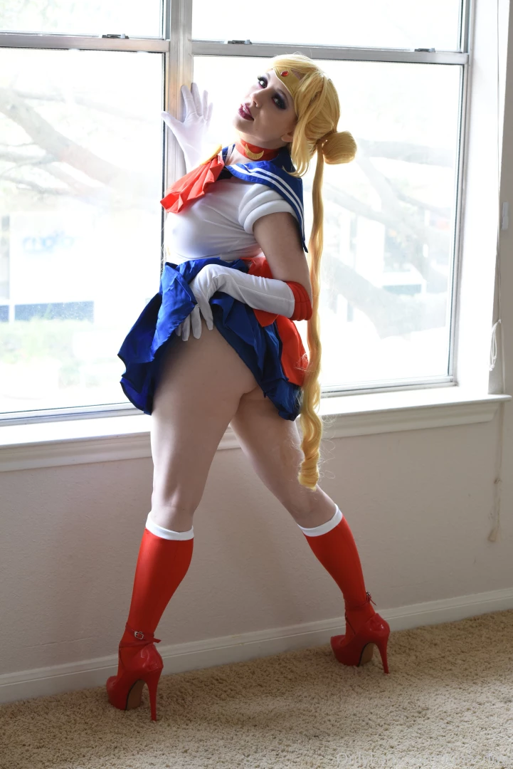 Sailor moon can be naughty 
