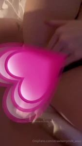 Hey hey hey baby pls keep an eye on your dms today cuz i m sending u a